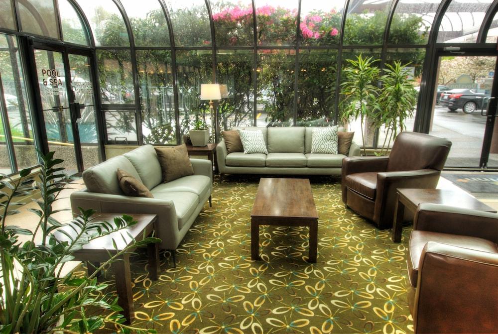 Days Inn By Wyndham Victoria On The Harbour Esterno foto