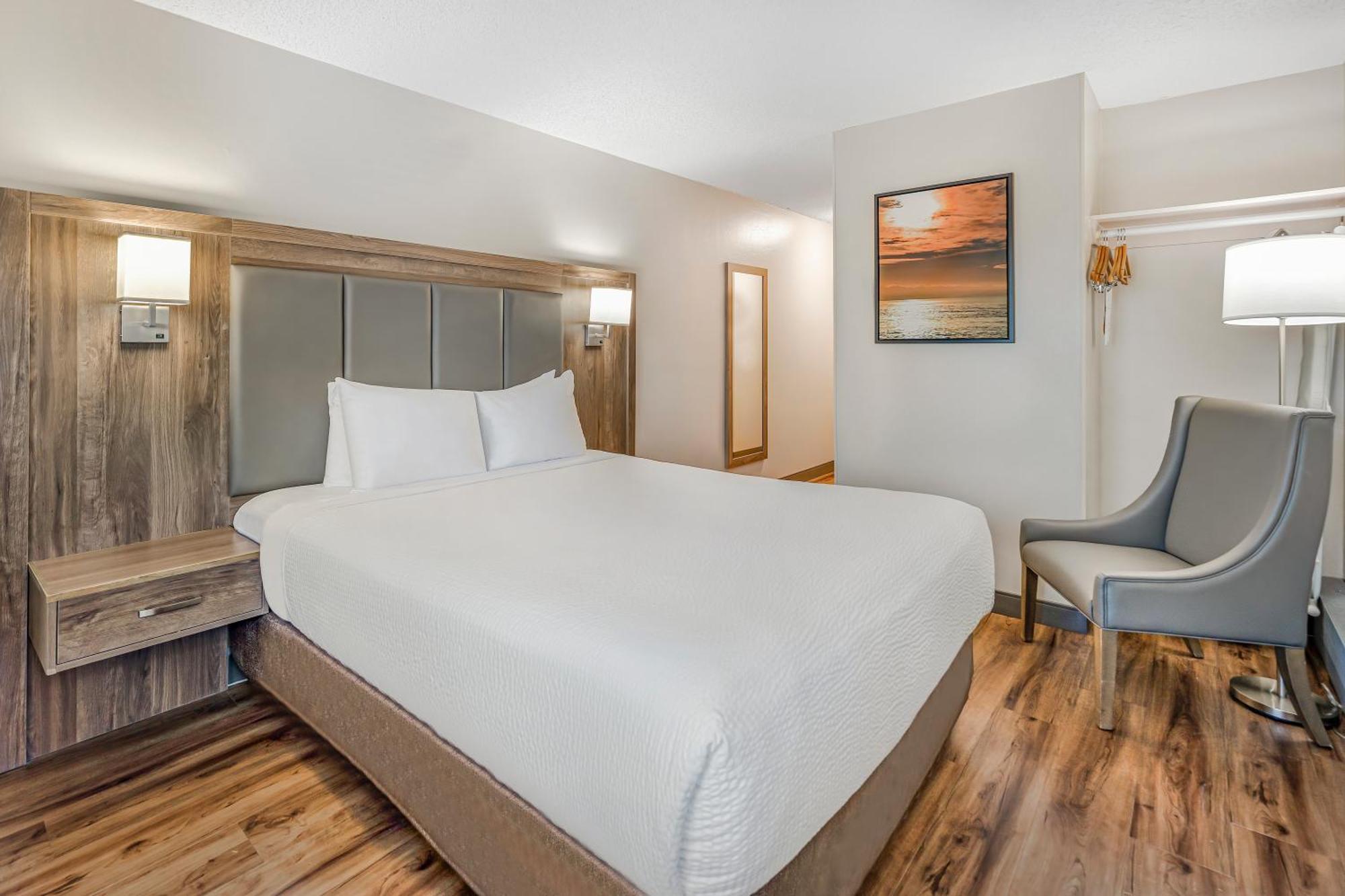 Days Inn By Wyndham Victoria On The Harbour Esterno foto